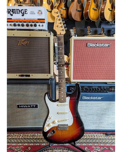 Occasion Fender American Pro Stratocaster Left Hand 3TS RW (2019)